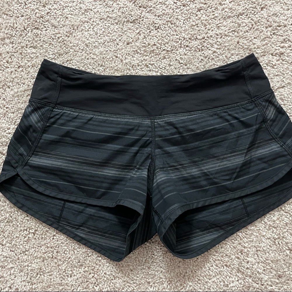 Lululemon Speed Shorts - Black and Grey Striped - 4